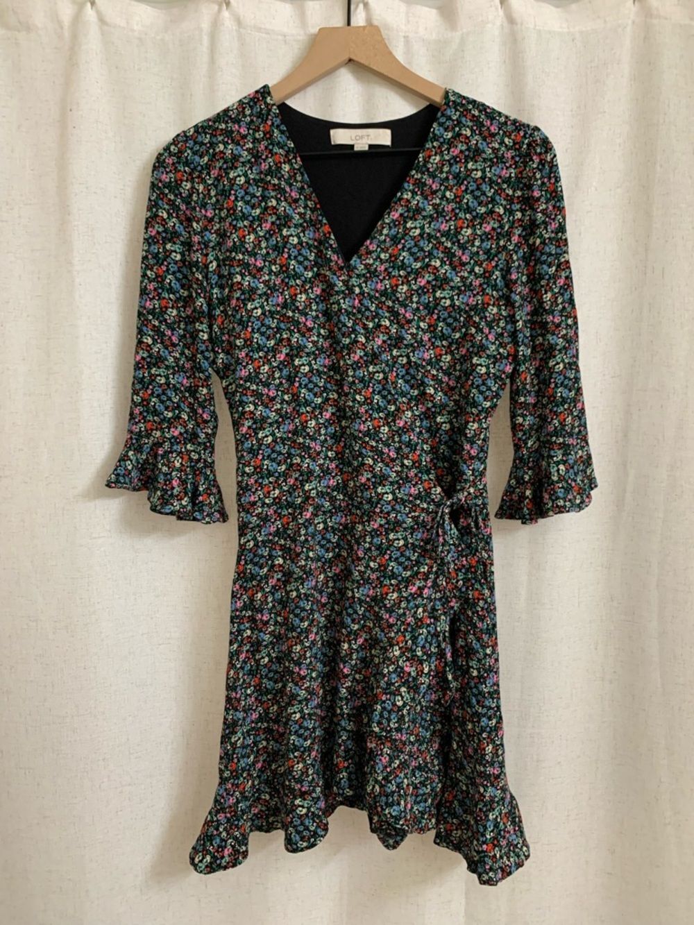 LOFT Black Floral Wrap Mini Dress Romper with Shorts Multicolor Blossoms XS - Picture 2 of 9